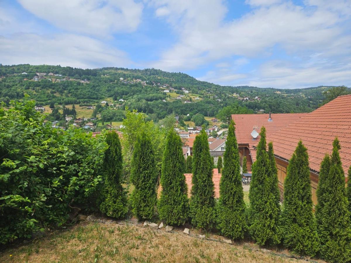Chalet Leobina, Quartier Calme, Vue Panoramique! La Bresse Bagian luar foto